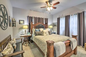 Cottage (2 Bedrooms) | Interior