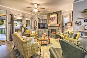 Cottage (2 Bedrooms) | Interior
