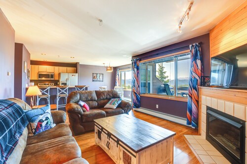 Stunning Mountain Views: Silverthorne Condo!