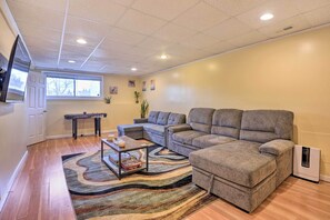 House (4 Bedrooms) | Interior