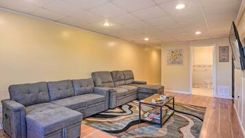 Rumah (4 Bedrooms) | Interior