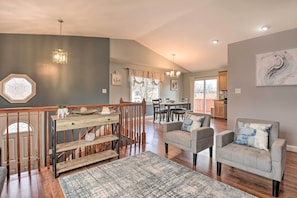 House (4 Bedrooms) | Interior