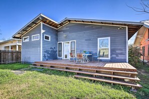 House (3 Bedrooms) | Interior - Contemporary San Antonio Home w/ Private Yard (San Antonio)