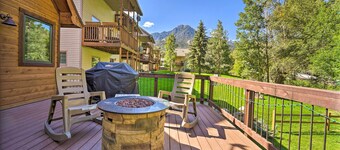 Updated Mtn Home w/ Deck on Uncompahgre River