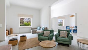 Apartment | Living area
