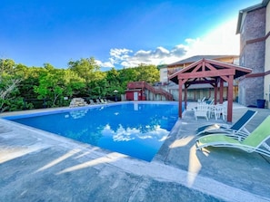 Outdoor pool - Lake House 3-34 (Branson)