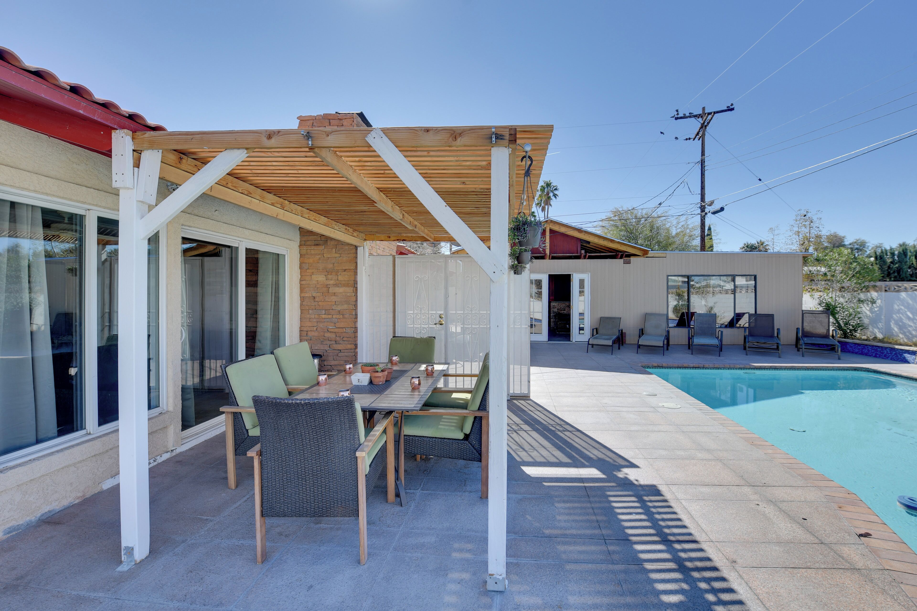 單棟房屋 (3 Bedrooms) | 內部