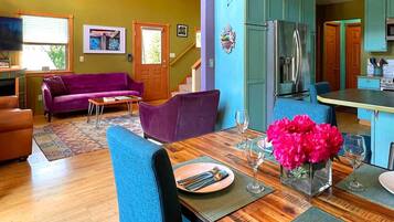 House (2 Bedrooms) | Front of property