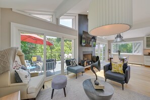 House (5 Bedrooms) | Interior