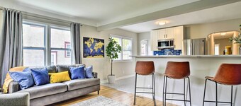 Cozy Home: Wifi, Parking, 5 Mi to Dtwn Mpls!