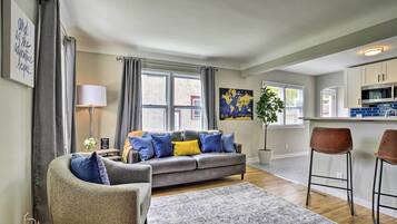 House (2 Bedrooms) | Interior