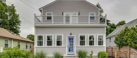 Cottage (2 Bedrooms) | Front of property