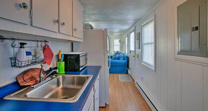 Peaceful Cottage - Steps to Matunuck Beach