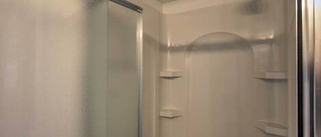 Cottage (2 Bedrooms) | Interior