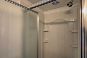 Cottage (2 Bedrooms) | Interior - Peaceful Cottage - Steps to Matunuck Beach (South Kingstown)