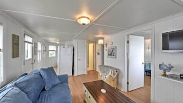 Cottage (2 Bedrooms) | Interior