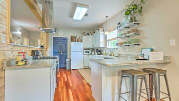 House (3 Bedrooms) | Bahagian dalam