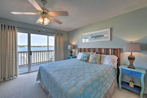 Apartment (3 Bedrooms) | Interior - Stylish Gulf Shores Getaway w/ Dock Access! (Gulf Shores)