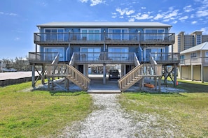 Apartment (3 Bedrooms) | Interior - Stylish Gulf Shores Getaway w/ Dock Access! (Gulf Shores)