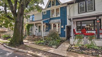 Apartment (3 Bedrooms) | Front of property