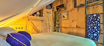 Warm & Inviting Jamaica Cabin w/ Grill: Ski & Hike