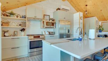 Rumah (4 Bedrooms) | Interior