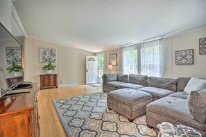 House (4 Bedrooms) | Interior