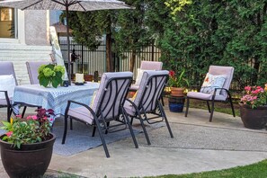 Interior - Charming Mpls Home w/ Patio - Walk to Uptown! (Minneapolis)