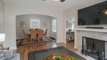 Cottage (3 Bedrooms) | Interior