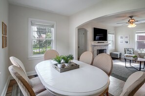 Cottage (3 Bedrooms) | Front of property