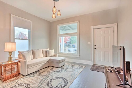 Cozy Louisville Gem: 3 Mi to Churchill Downs!