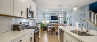 Screened Porch, Outdoor Shower: Millville Villa