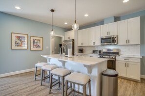 Villa (4 Bedrooms) | Interior