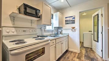 Cottage (1 Bedroom) | Interior