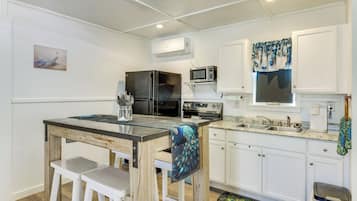 Cottage (1 Bedroom) | Interior