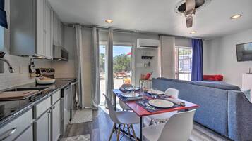 Apartment (1 Bedroom) | Interior