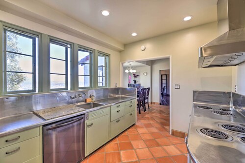 'the Castle' Hacienda Heights Home w/ Patio & Pool