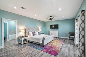 House (4 Bedrooms) | Interior