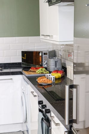 Apartment, Mehrere Betten | Eigene Küche | Kühlschrank, Mikrowelle, Ofen, Herdplatte