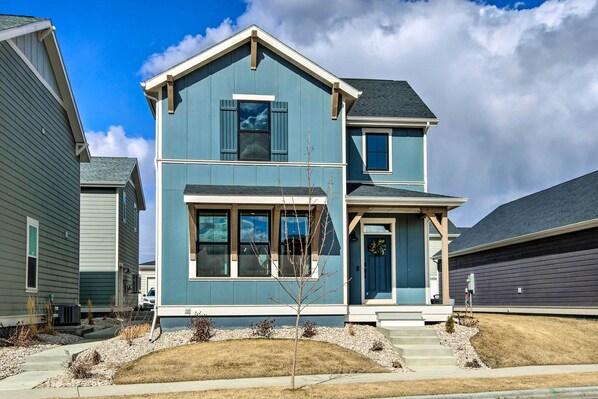 House (3 Bedrooms) | Interior