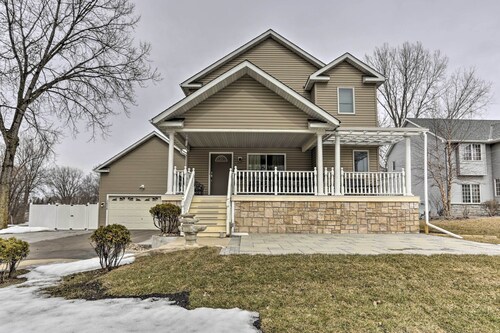 Eagan Home w/ Porch - 5 Mi to Mall of America!