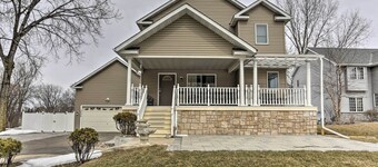 Eagan Home w/ Porch - 5 Mi to Mall of America!