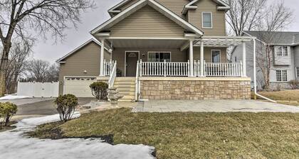 Eagan Home w/ Porch - 5 Mi to Mall of America!