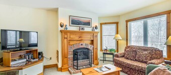 Inviting Ski-in/ski-out Condo at Jay Peak Resort!