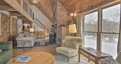 Upscale Montgomery Cabin, Near Jay Peak Resort!