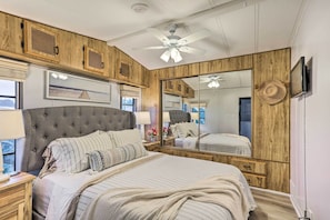 Cottage (2 Bedrooms) | Interior