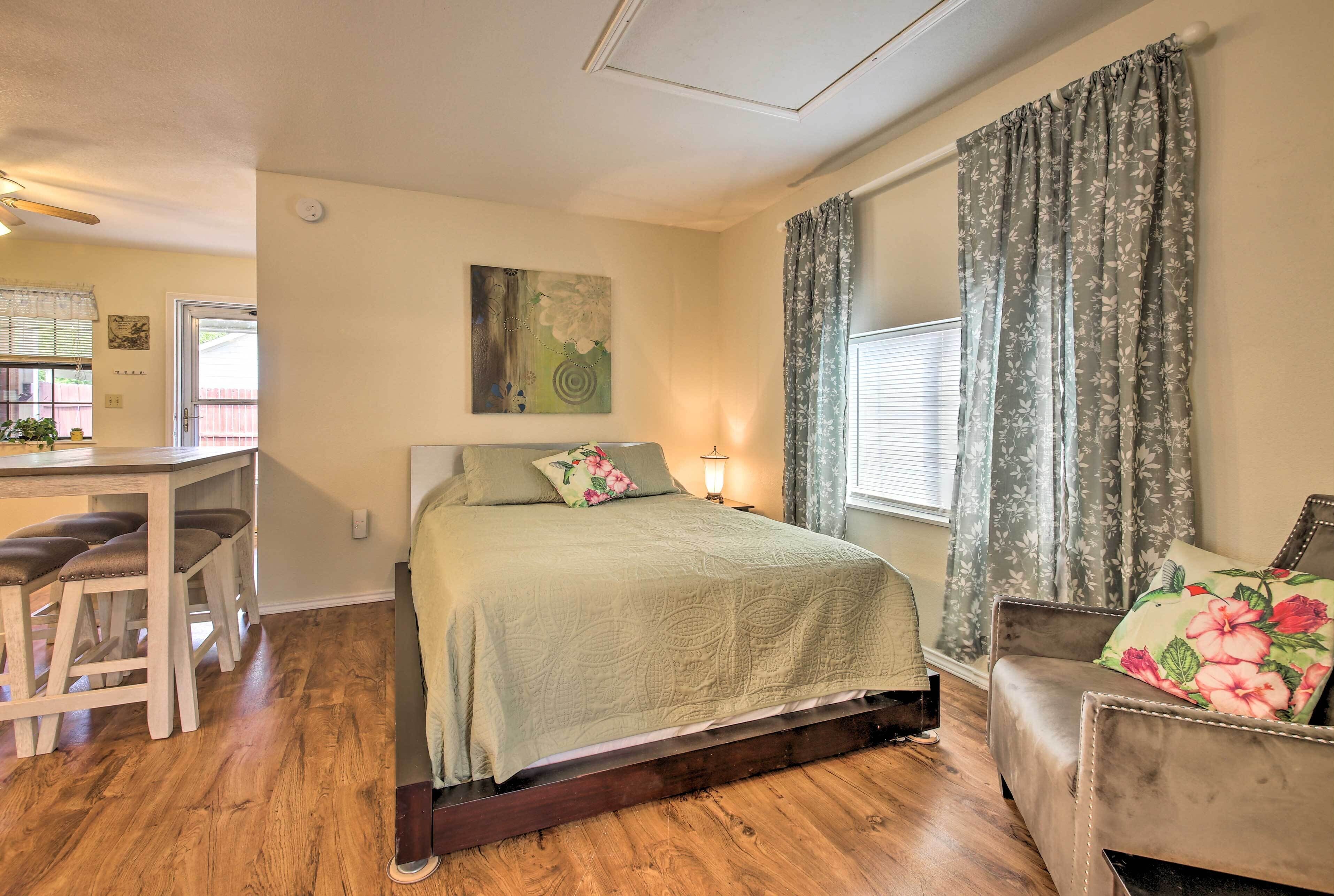 Apartment (1 Bedroom) | Interior