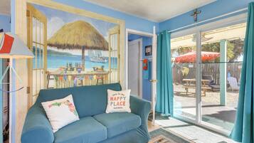 Apartment (0 Bedroom) | Interior