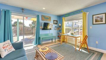 Apartment (0 Bedroom) | Interior