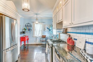 House (2 Bedrooms) | Interior - Pet-friendly Galveston Bungalow, 1/2 Mi to Beach! (Galveston)